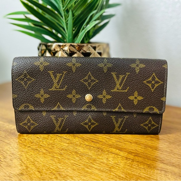 LOUIS VUITTON Sarah Long Monogram Wallet 100% AUTHENTIC